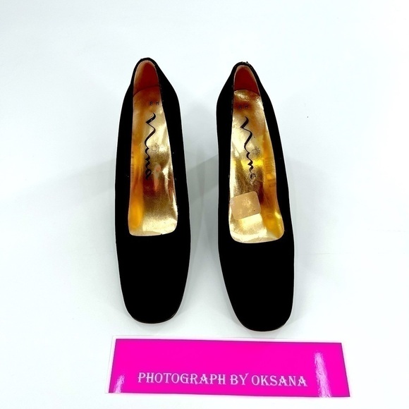 Nina Velour Block Heel Shoes Black Size 8 M Made in Spain - Picture 11 of 13